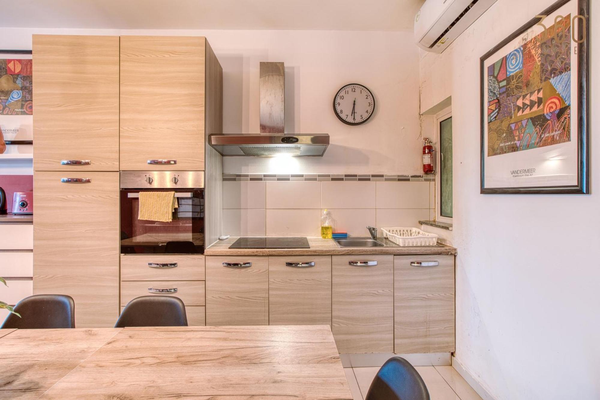A Lovely 3 Bedroom, 3 Baths Home In The Centre Of Gzira By 360 Estates المظهر الخارجي الصورة